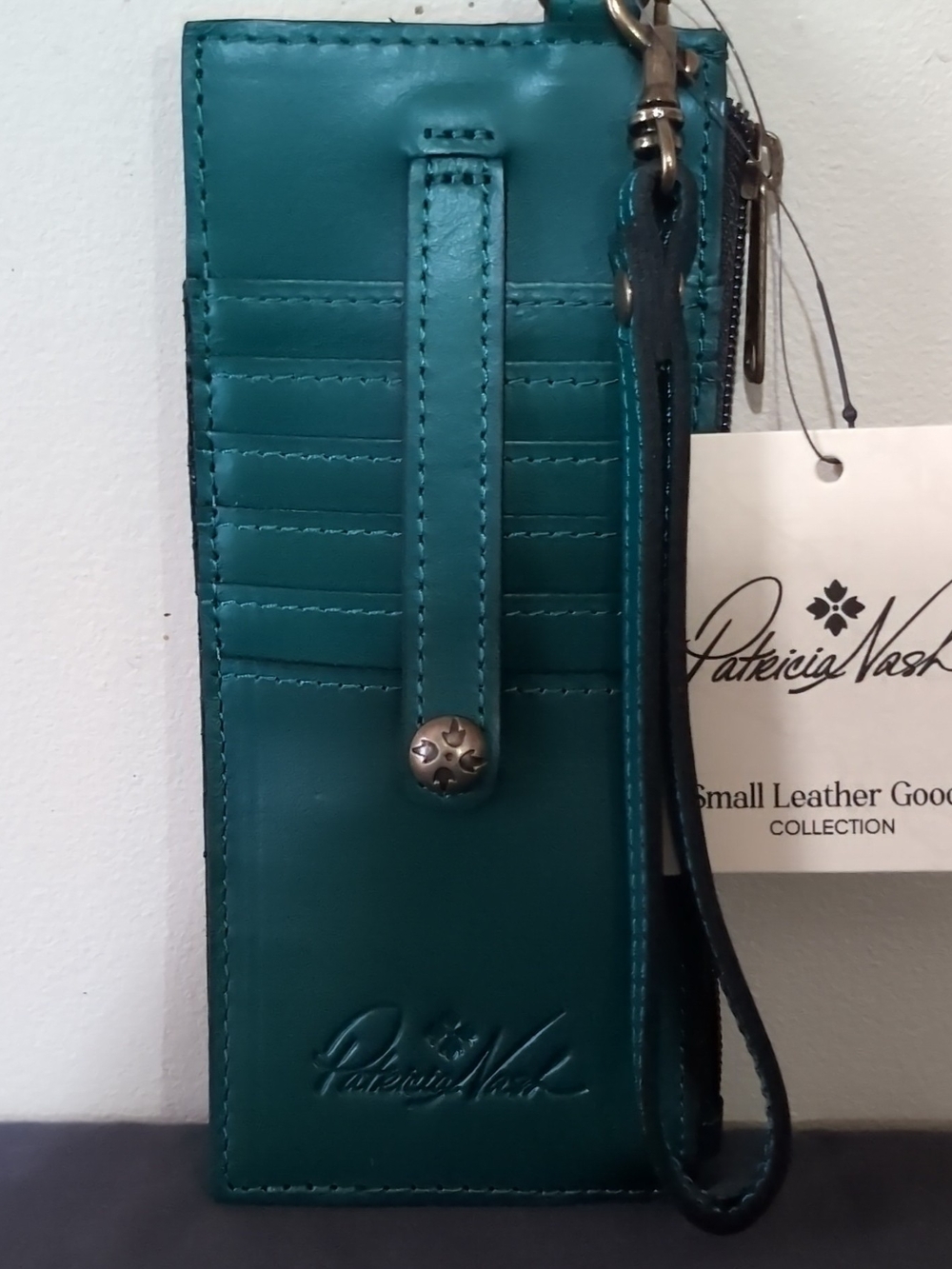 Patricia Nash Spruce Leather Wristlet Card Organizer